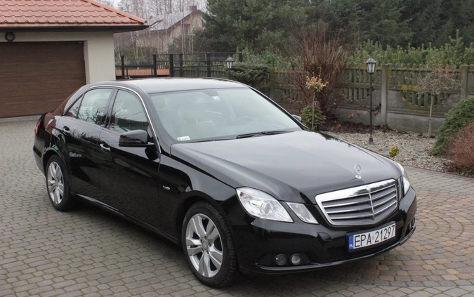 Mercedes-Benz Klasa E cena 66500 przebieg: 145000, rok produkcji 2009 z Pabianice małe 497